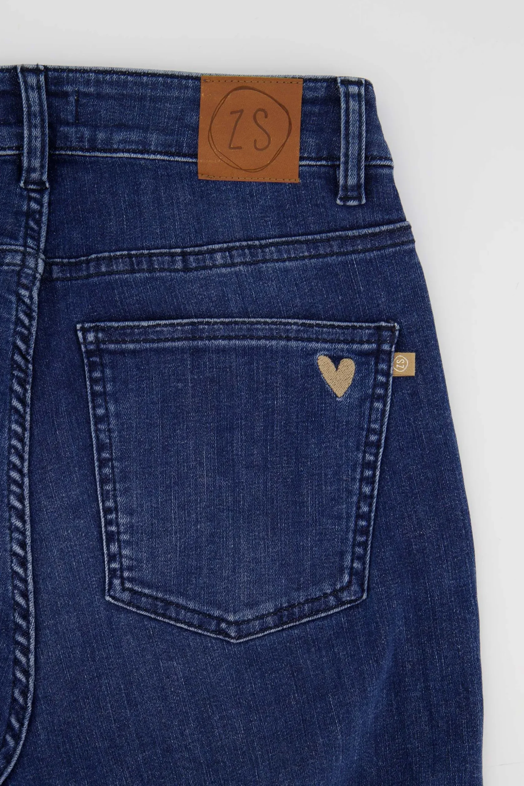 zusss flared jeans donkerblauw