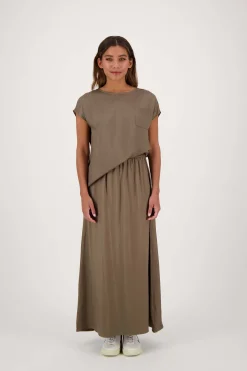 zusss satijnen twill top met boothals donkergroen