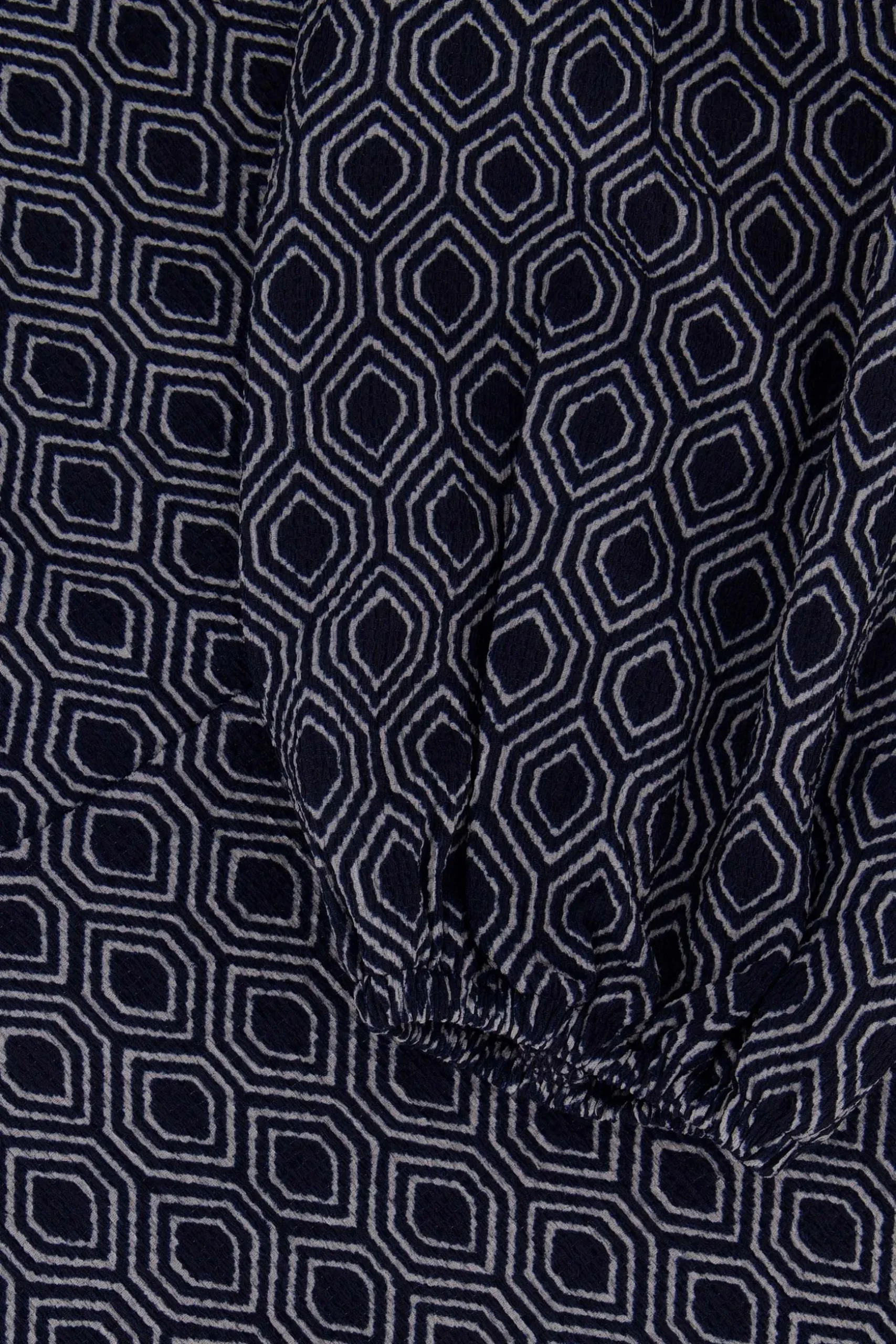 zusss wikkeljurk met blockprint donkerblauw/grijs